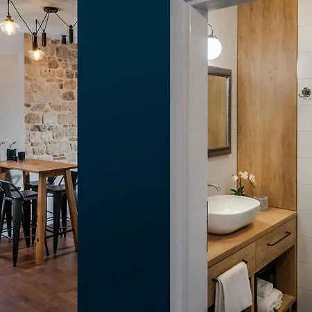 Luxury Mareta לינה וארוחת בוקר ספליט