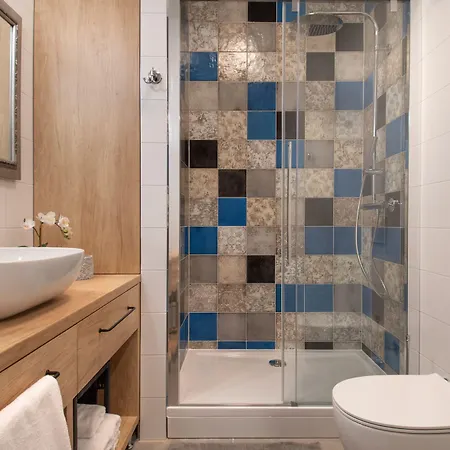 Luxury Mareta 4*