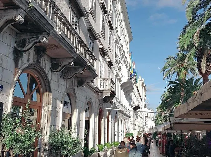 فندق مبيت وإفطار Luxury Mareta سبليت