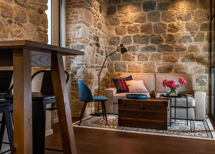 ベッド・アンド・ブレックファスト Luxury Mareta 4*